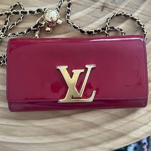 Louis Vuitton Patten Leather walllet clutch
